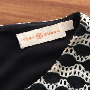 Tory Burch dress size L. Gorgeous!🌸